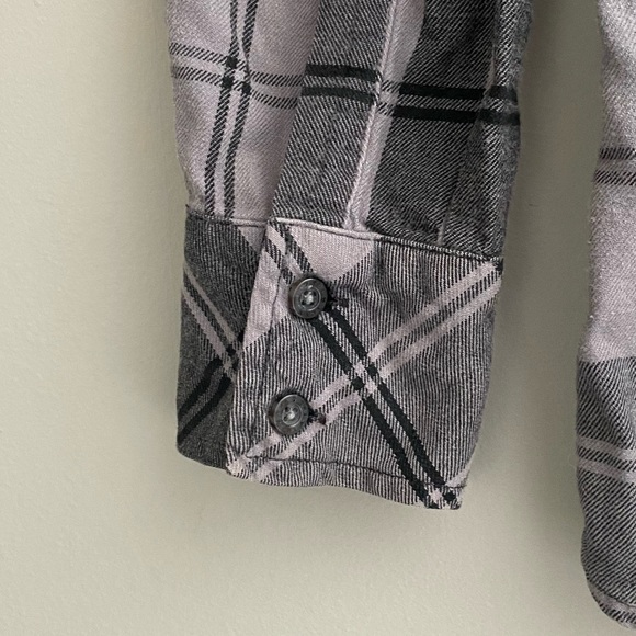 TNA Flannel Hooded Top - Picture 6 of 10